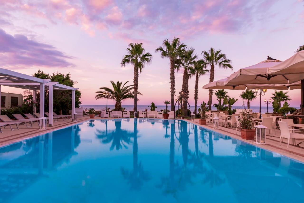 Hotel Lido Degli Scogli Crotone Exterior photo